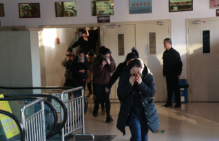 搞經(jīng)營(yíng)  安全警鐘長(cháng)鳴；抓效益  演練守護平安