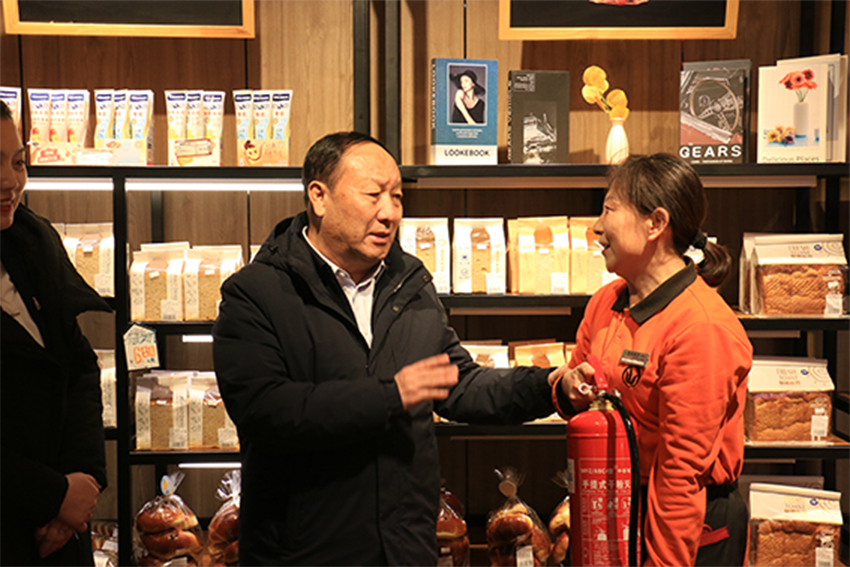 消防安全記于心   應急處置踐于行