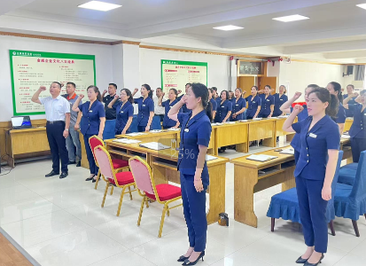 年中盤(pán)點(diǎn)  駐足檢視半年經(jīng)營(yíng)工作; 蓄力出發(fā)  奮力奪取全年任務(wù)目標